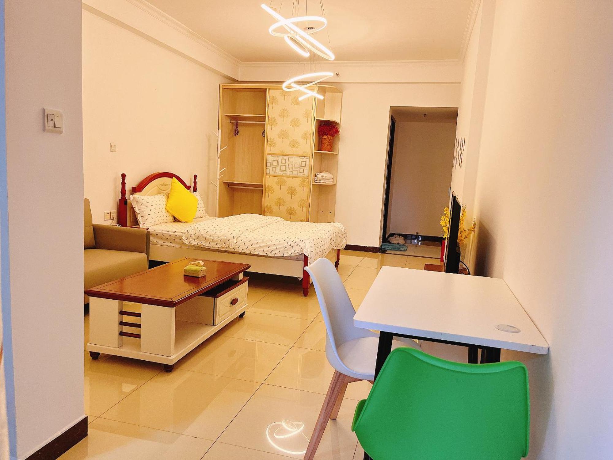 Lan House Youth Apartment Kanton Exteriér fotografie